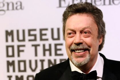Tim Curry
