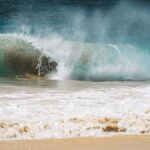 Pacific Ocean waves representing El Nino warm water pattern, Super El Nino 2026