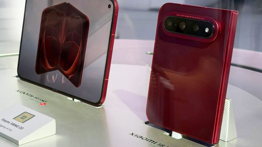 Xiaomi 18 Fold