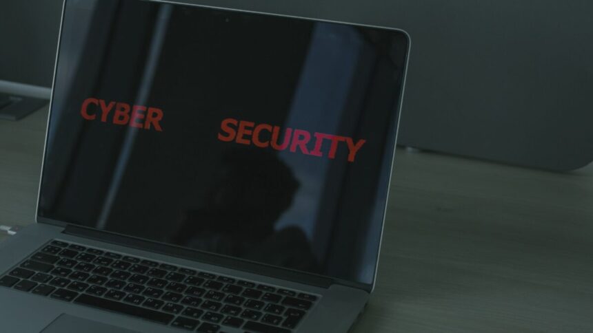 Laptop screen displaying a cybersecurity alert, representing the Linux kernel vulnerabilities CISA warned about